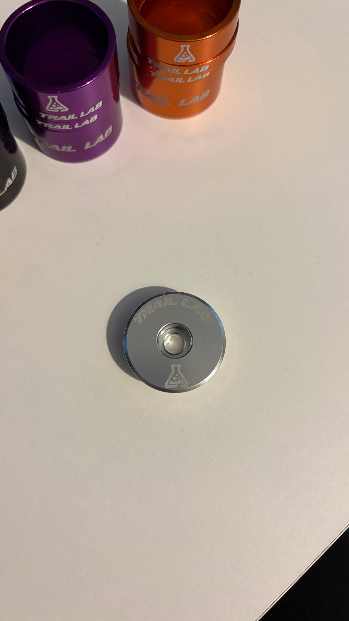 Trail Lab MTB Top Cap V1 — Flask Logo